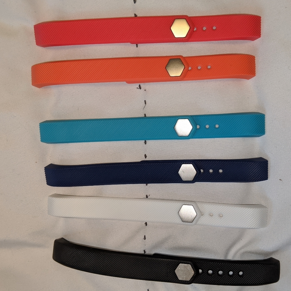 6 Fitbit Alta bands